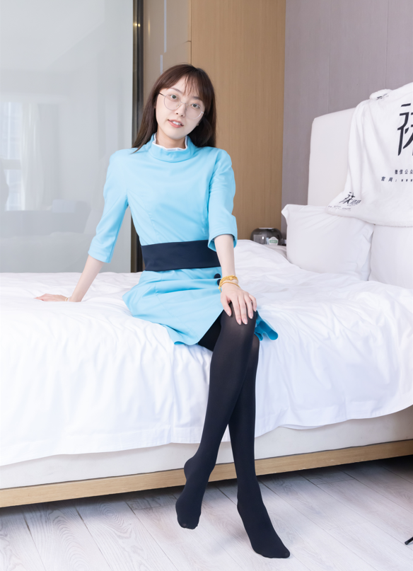 [BoBoSocks袜啵啵] NO.440 稚予 - 高跟鞋、厚黑丝、空姐制服 【200P1V1.6G】
