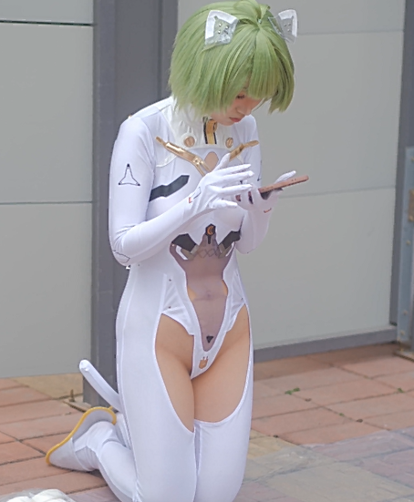 【广州漫展】2025cosplay 兔子病例 大尺度逼毛清晰