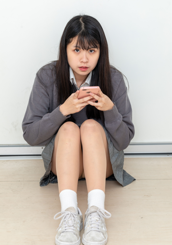 solexight足控 - Dora2 - 脏臭白袜、超短裙丝袜臭鞋 【90P2V1.6G】