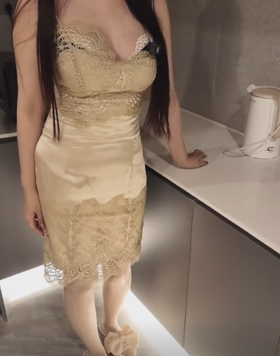 小一熟了 满足妈妈 1V192M百度盘