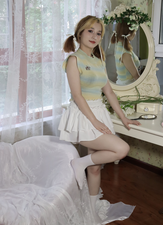 绮梦摄影 No.009 安吉拉 - 超短裙白丝棉袜美脚 【235P1V1.3G】