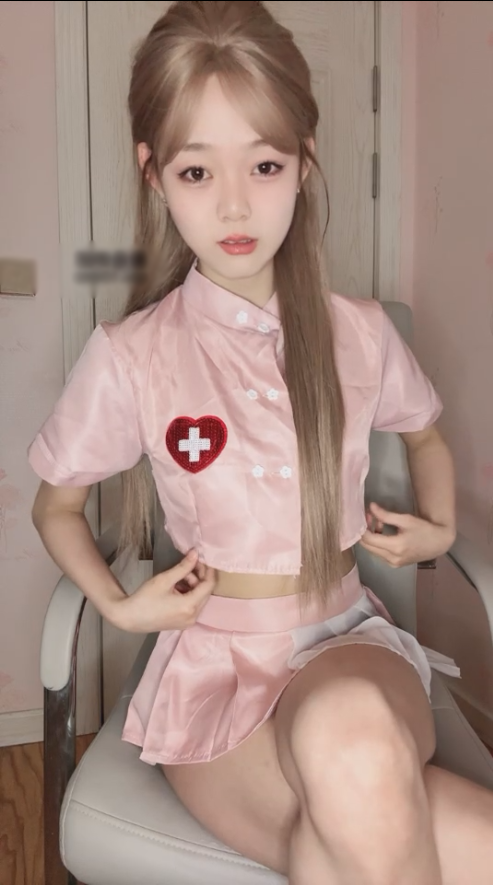 玩物直播楚楚-2025-04-07第一视角口水浓痰裸足脚底：护士主人榨干你【1V】【780MB百度云】