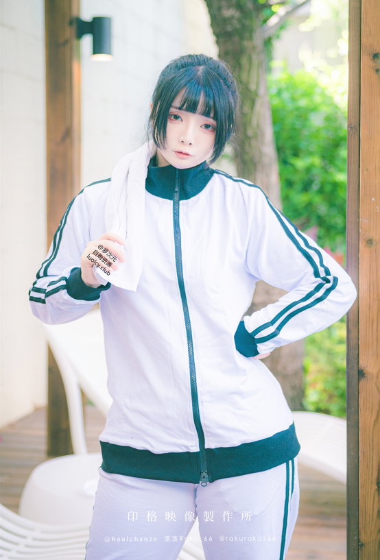 落落Raku – [首发] 8K Cos锻炼日 Exercise Day 【61P1V2.16G】