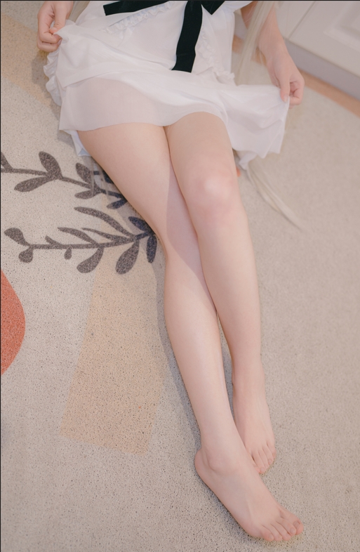 no.1717 【超极品玉足】B站up 拍了个就这 - 穹妹 【125P 8V 3.3GB】