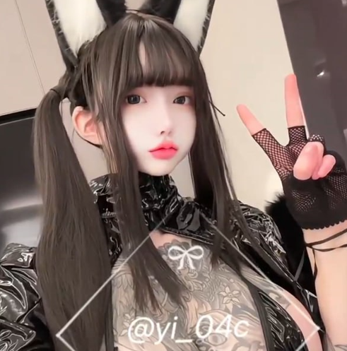 推特 祎祎Vixen 自入520门槛 全网首发，超级核弹巨乳符文小母狗，逆天身材自慰喷水