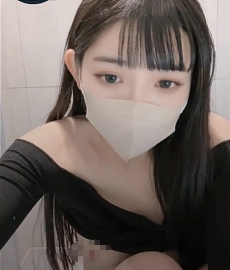 swag极品福利姬美女博主hannababe新流出大尺度自慰喷水视频福利