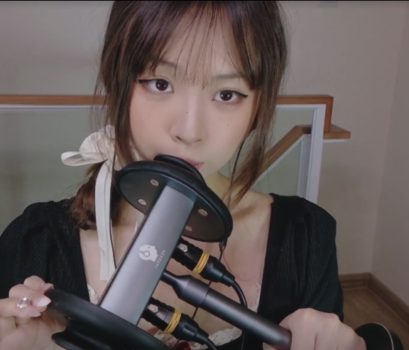 小喵煮面 数羊孔雀鱼21min 1V178M百度盘