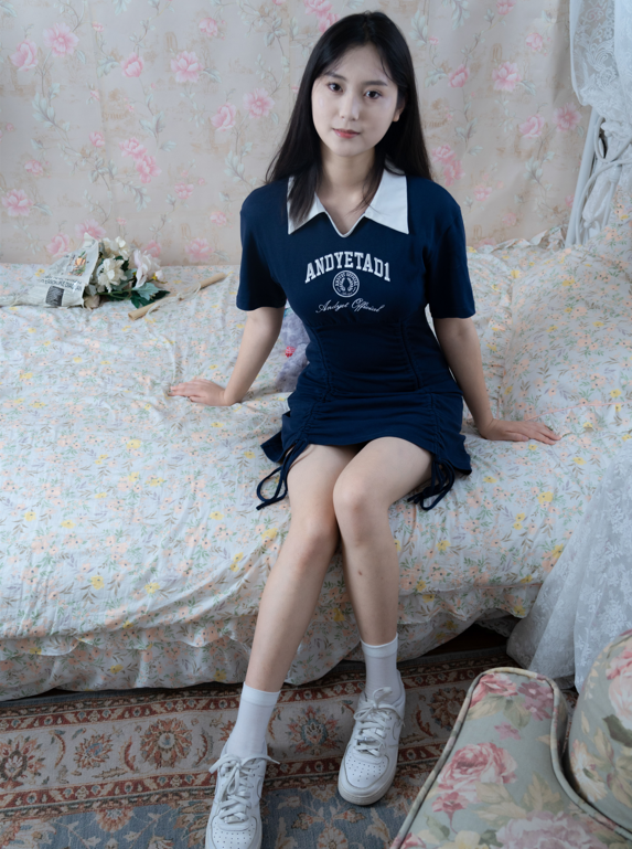 甜予摄影 - 土豆 - 包臀裙白棉袜、裸足 【136P1V1.9G】
