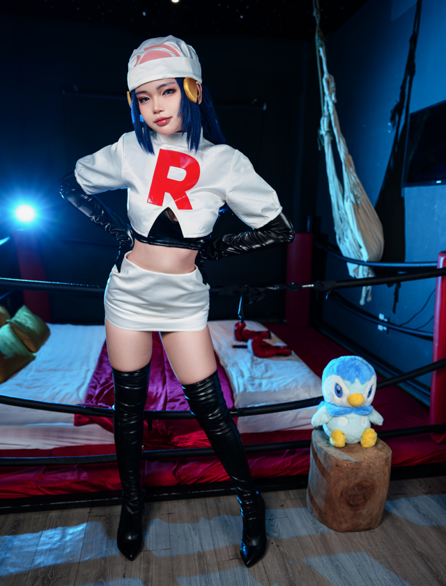 ZinieQ - Dawn Pokemon in Team Rocket costume 【42P20V1.20G】