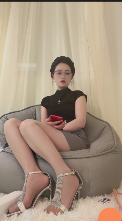 玩物直播画骨S-20250523 第一视角-女上司惩罚下属【1V】【851MB百度云】
