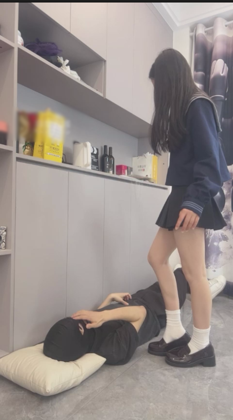 玩物直播白鹭M-20250531 继续找JK美少女学生玩SM【1V】【904MB百度云】