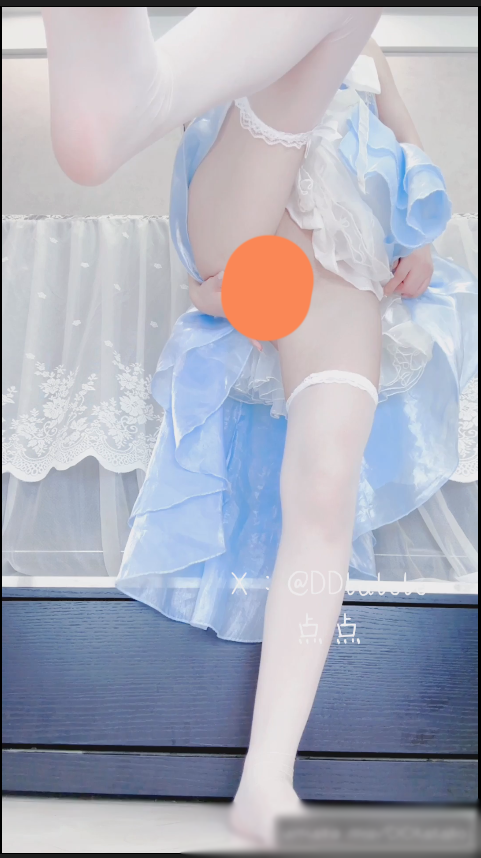 【新】点点-蓝色妖姬 过膝白丝袜 拉珠爆菊 自慰小穴 喷水【1V】【237MB百度云】