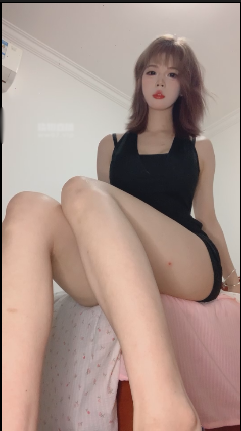 玩物直播忘不了-250608 裸足高跟羞辱【1V】【637MB百度云】