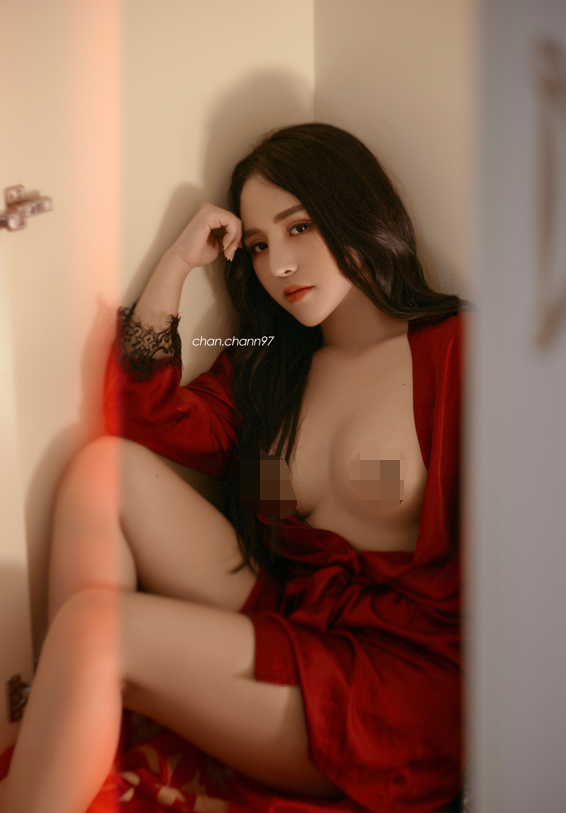极品身材网红气质美女 chanchann97灿灿 露点私拍写真【92P930M】