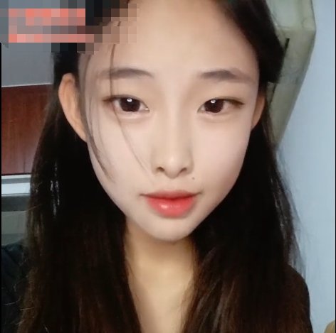 小草莓人真好吃直播切片(20)-6v4000mb