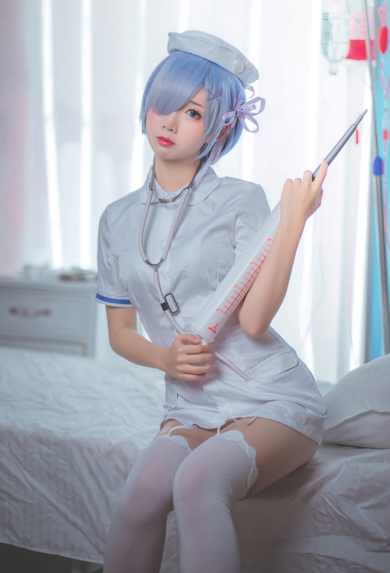 no.1827 兔玩——re：0 蕾姆护士 【31P 198MB】