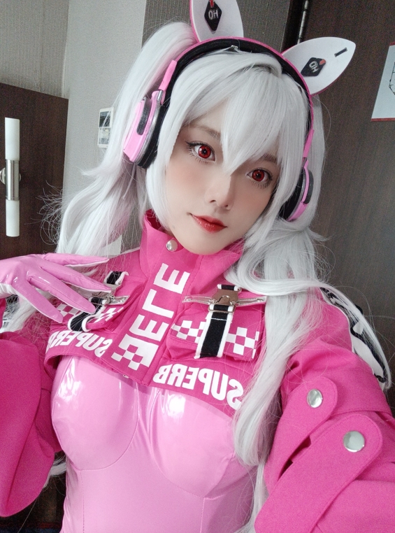 NO.2150 Messie Huang - Alice (Nikke) 【62P 217MB】