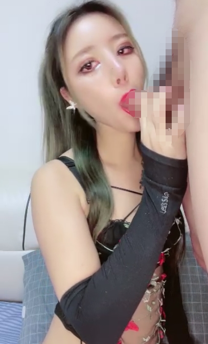 直播-Q趣装拨A开内粉S嫩肥美揉搓溪DQ流水声哗Q哗不断1V520mb