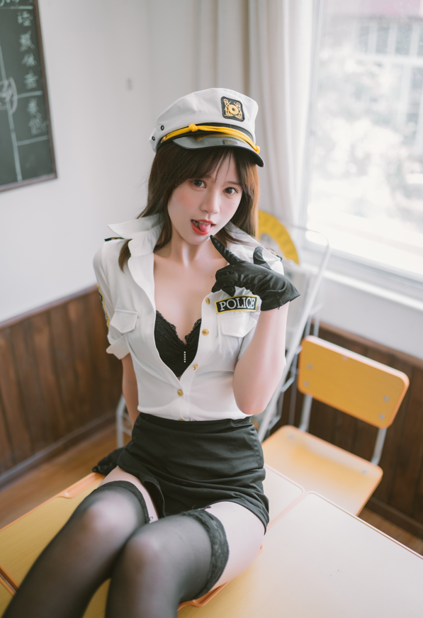 星黛鹿鹿 - 日常女警 【33P376M】