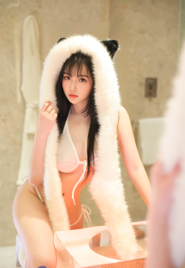 秀人网 软情 新人甜妹 最新大尺度露三点写真 【73P534M】