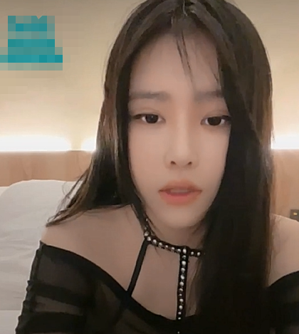 Fcup天然豪乳 橙子绝版大尺度付费秀三场