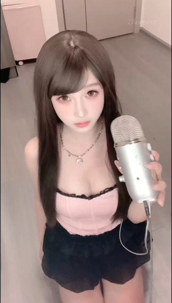 沛沛 甜麦克风 俯视视角  1V114M百度盘