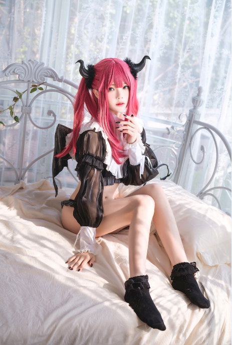 桜桃喵 – 魅魔 利兹 [66P,1V-880M]百度盘