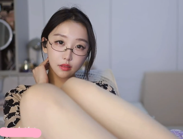 酥酥学姐   女导员  1V263M百度盘