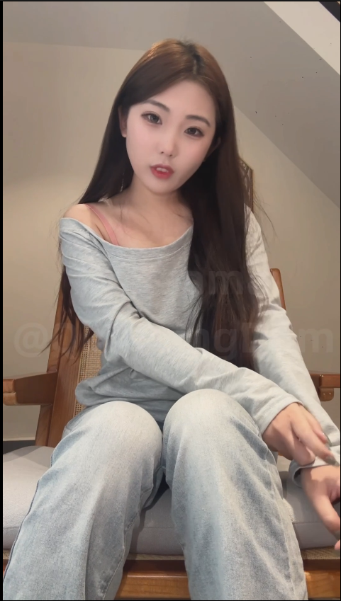 清清sama-长得还不错的帅哥被前女友羞辱小屌【1V】【451MB百度云】