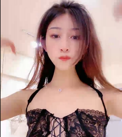 娇小身材贫乳细腿蝴蝶美穴特写1v800mb