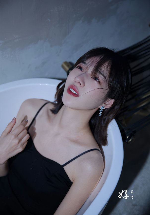 杭州女神 人体私房高颜值写真 【557P1.5G】