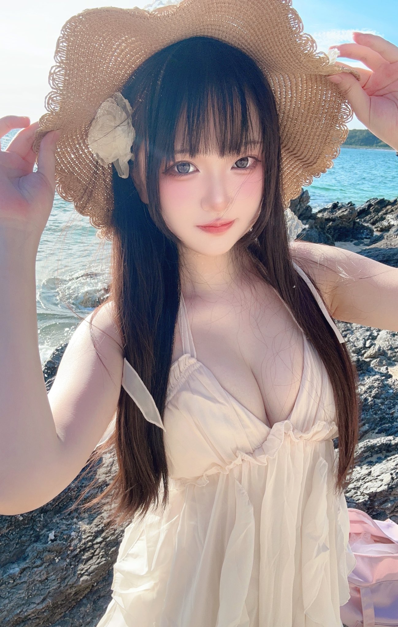 亭子ww爱发电冲绳夏日自拍