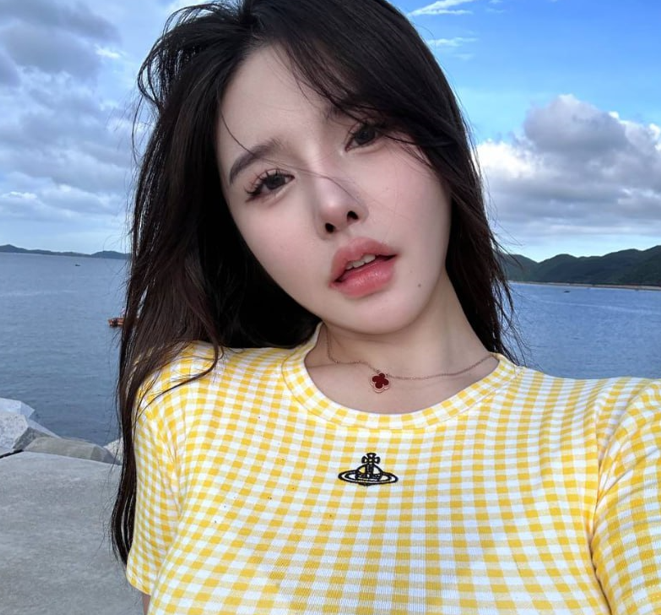 抖音网红美羊羊 绝美蜜桃臀