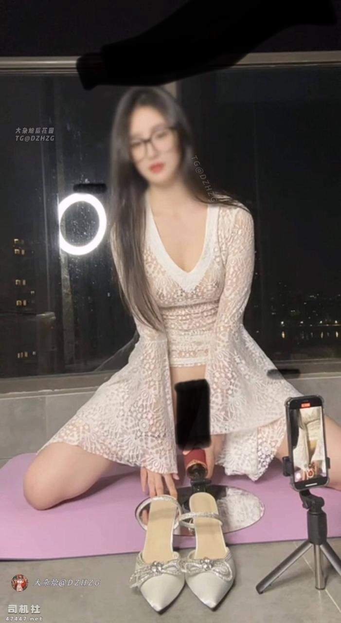 05年169身高A4腰漫畫腿女大 你的甜蜜餞「小美miyoki」付費資源