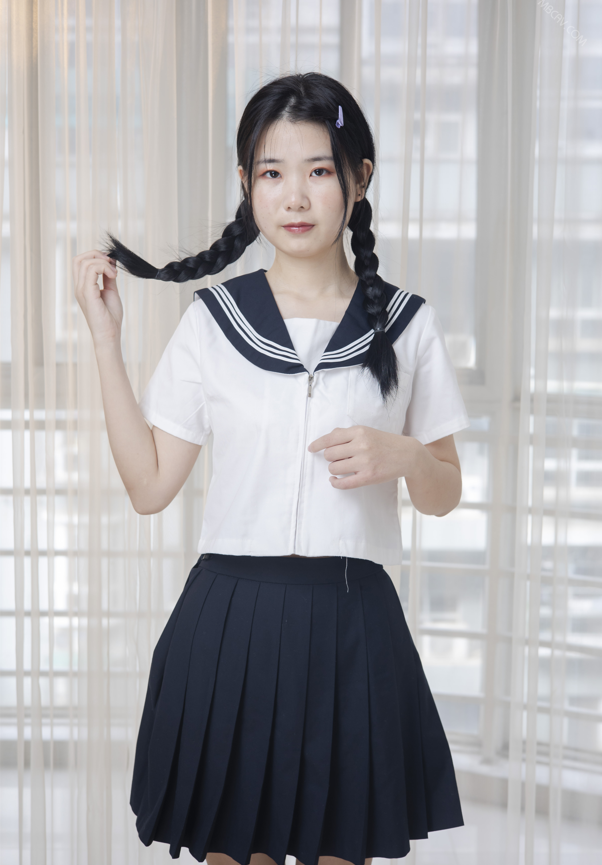极品娃娃脸制服嫩妹 晓亚 超大尺度私拍套图 【454P1V2.6G】