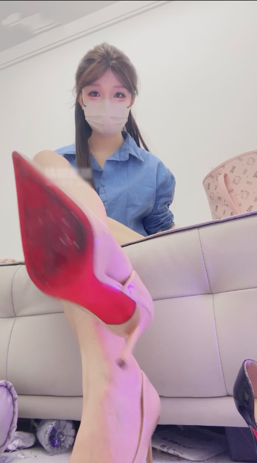 玩物直播小渔s-250718 羞辱榨精寸止红绿灯【1V】【488MB百度云】