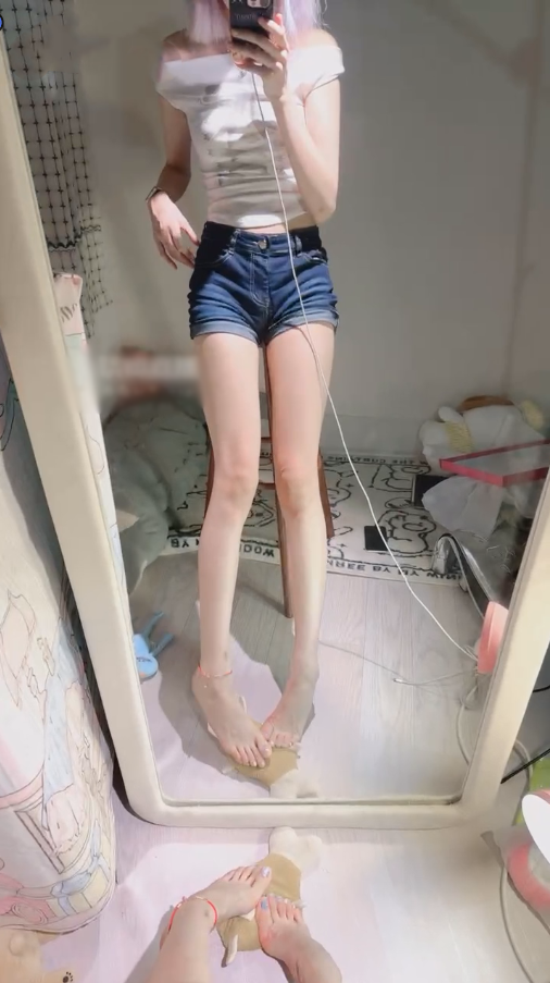 玩物直播少女救赎-250720 粗口辱母场【1V】【969MB百度云】