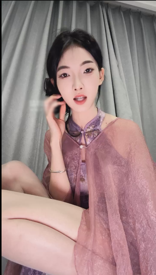 玩物直播千千-250710第一视角 破洞丝袜裸足炸【2V】【171MB百度云】