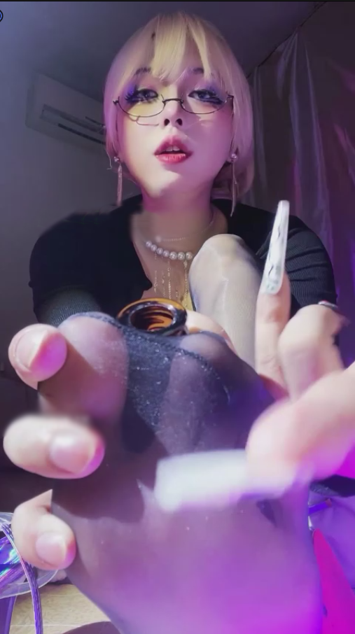 玩物直播CD白婉苏-250808 第一视角【1V】【463MB百度云】