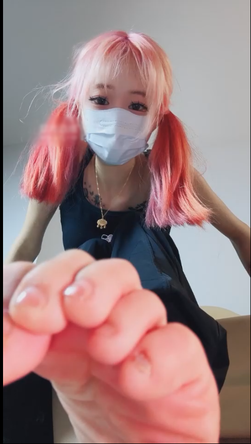 玩物直播奶味小仙女-20250602 辱母剧情【1V】【600MB百度云】