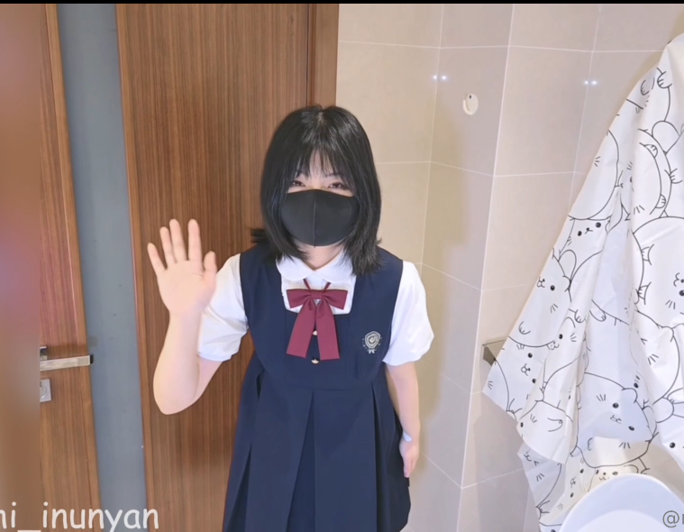 极品嫩妹-Mochi_inunyan-of完整版新  可爱学生妹厕所自慰（1V,460M）