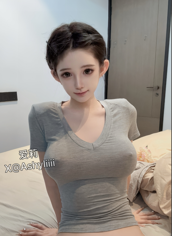 极品网红脸嫩妹-爱莉（ashyliiii）-新 透灰T（30P,6V,286M）