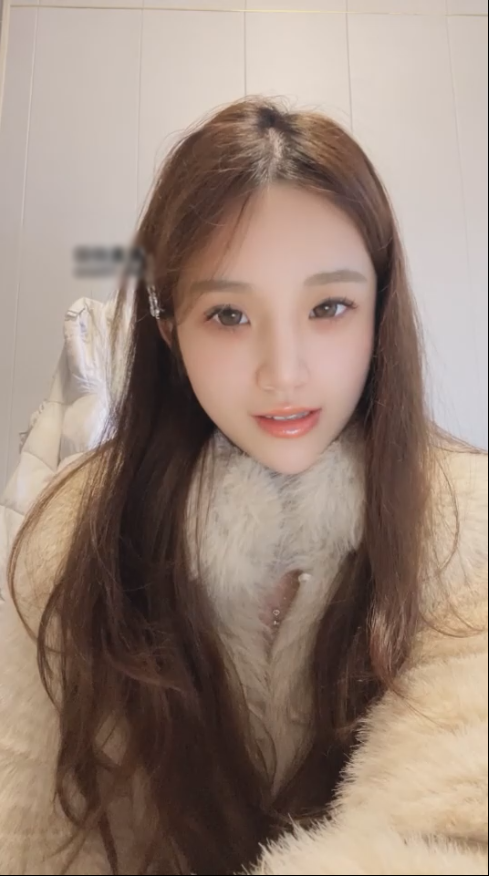 玩物直播香芋朱朱-20250306 带看你女朋友一起滚进来【1V】【659MB百度云】