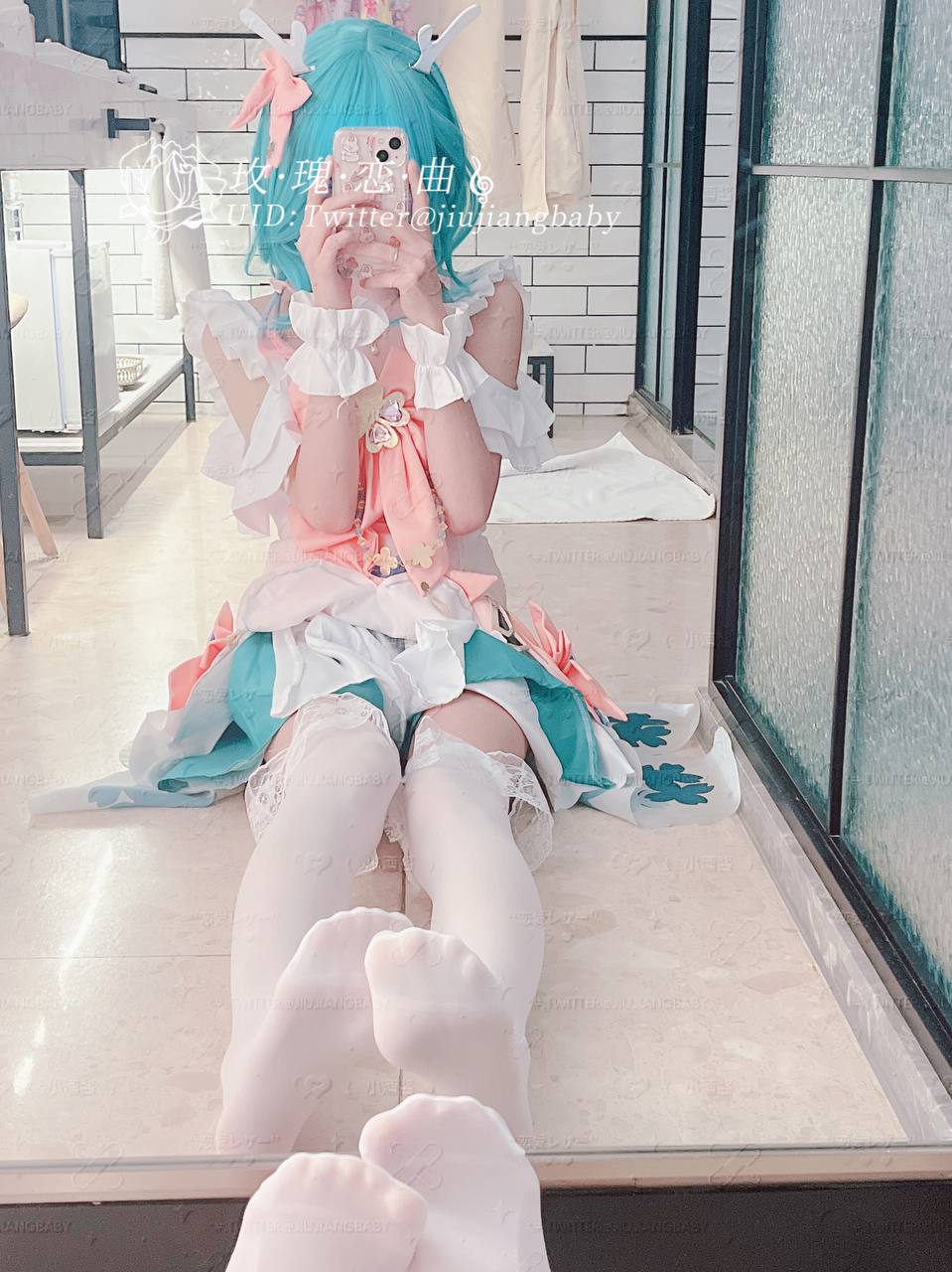 米娜学姐(小酒酱)写真合集[29套-57.1G]