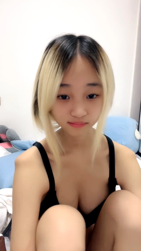 1783 【贝贝呐】童颜巨乳漫画身材万中无一 纯天然36D大奶子 这身材是个男人都会流口水
