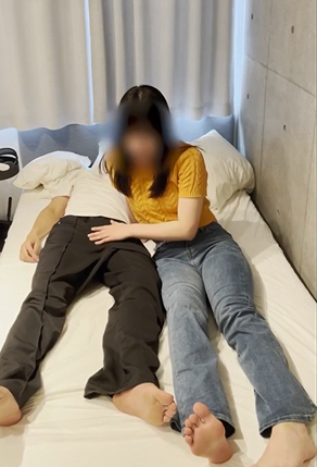 玉足长腿肤白蜜桃臀
