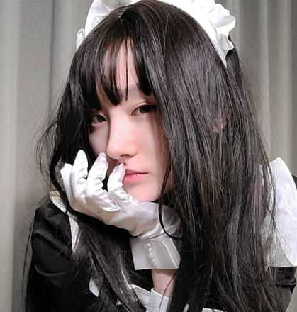 8月新流出，高颜值露脸白富美【BratSuyeon】供财阀各种泄欲，真正穷人女神，富人母狗