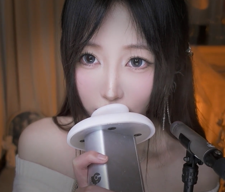 二呆啾  左右摇摆的睡眠口月空 1V776M百度盘