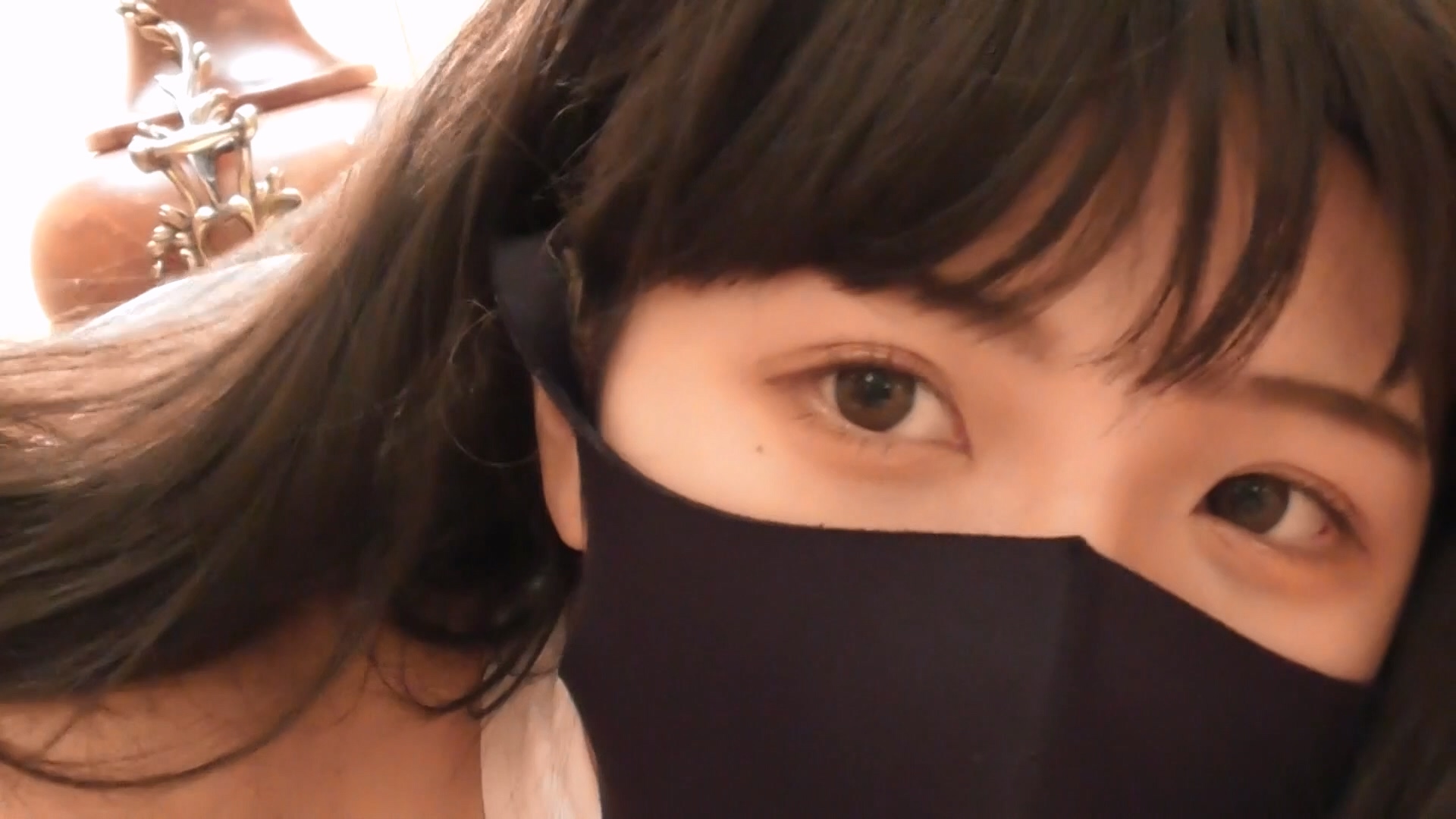 FC2-PPV-2363272 【揭秘】【需註！冰凍寶藏洩漏！影響者的光明與黑暗]【4.04G】