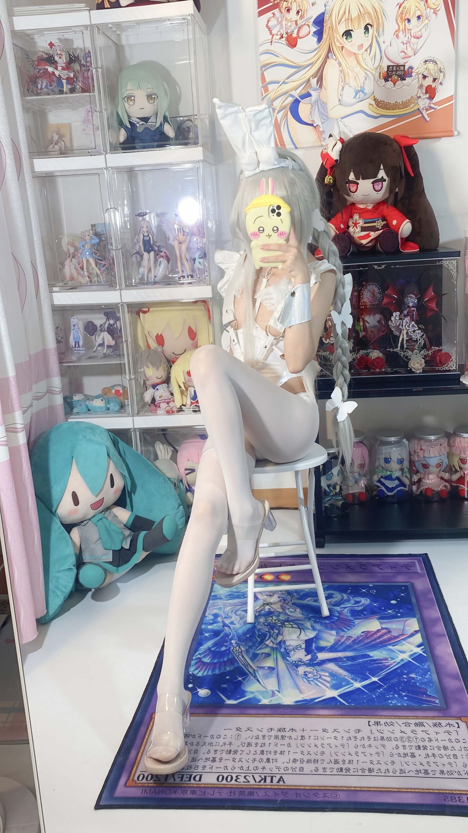 【新】白栎Shirly-恶毒白兔补充图包【33P+5V】【632MB百度云】